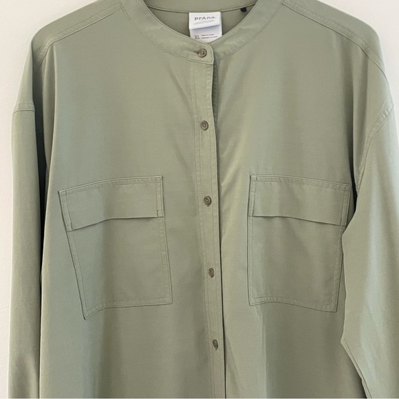 Prana Railay Womens Oversized Olive Green Button Up Shirt Size XL - Picture 5 of 9